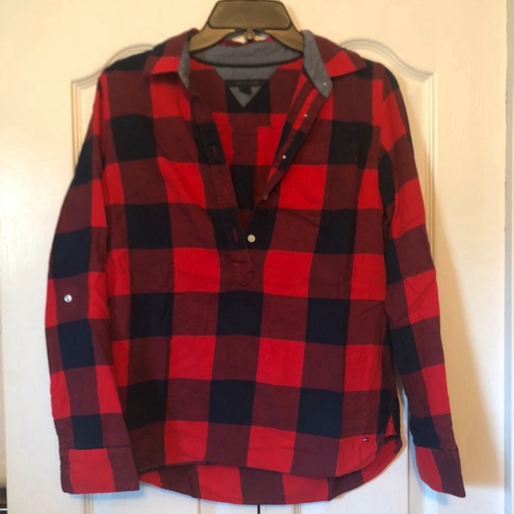 Tommy Hilfiger button shirt